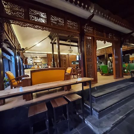 Hotel Omah Nayan Maguwo Esterno foto