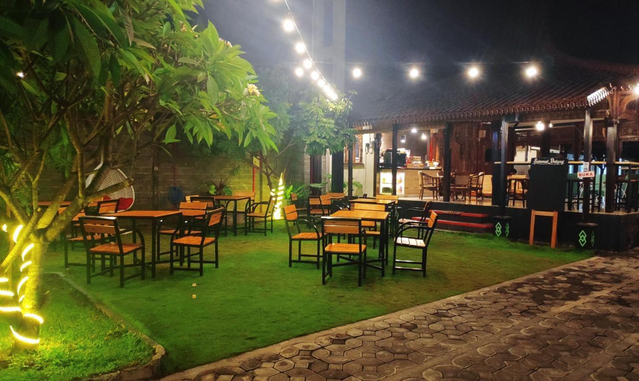 Hotel Omah Nayan Maguwo Esterno foto