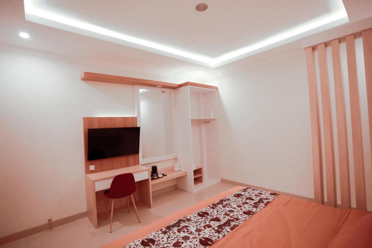Hotel Omah Nayan Maguwo Esterno foto
