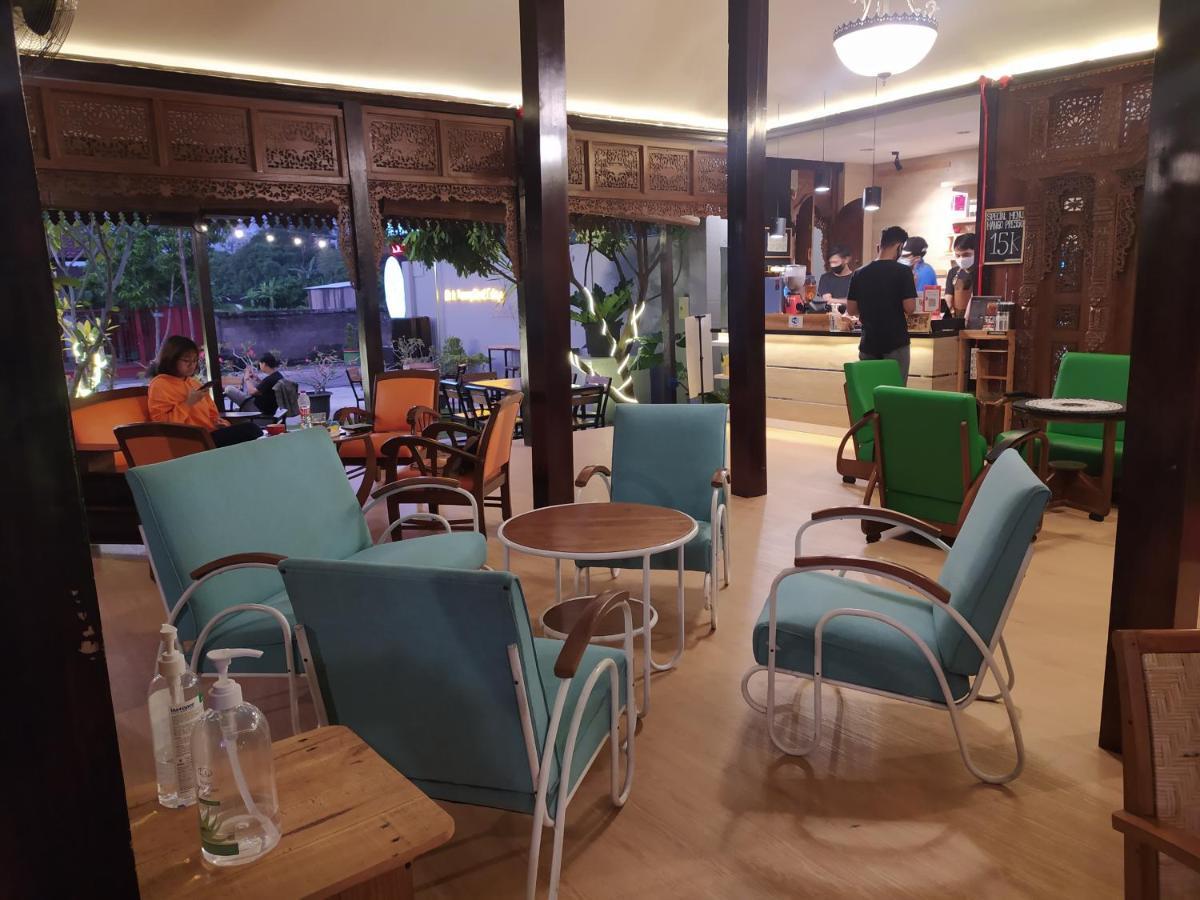 Hotel Omah Nayan Maguwo Esterno foto
