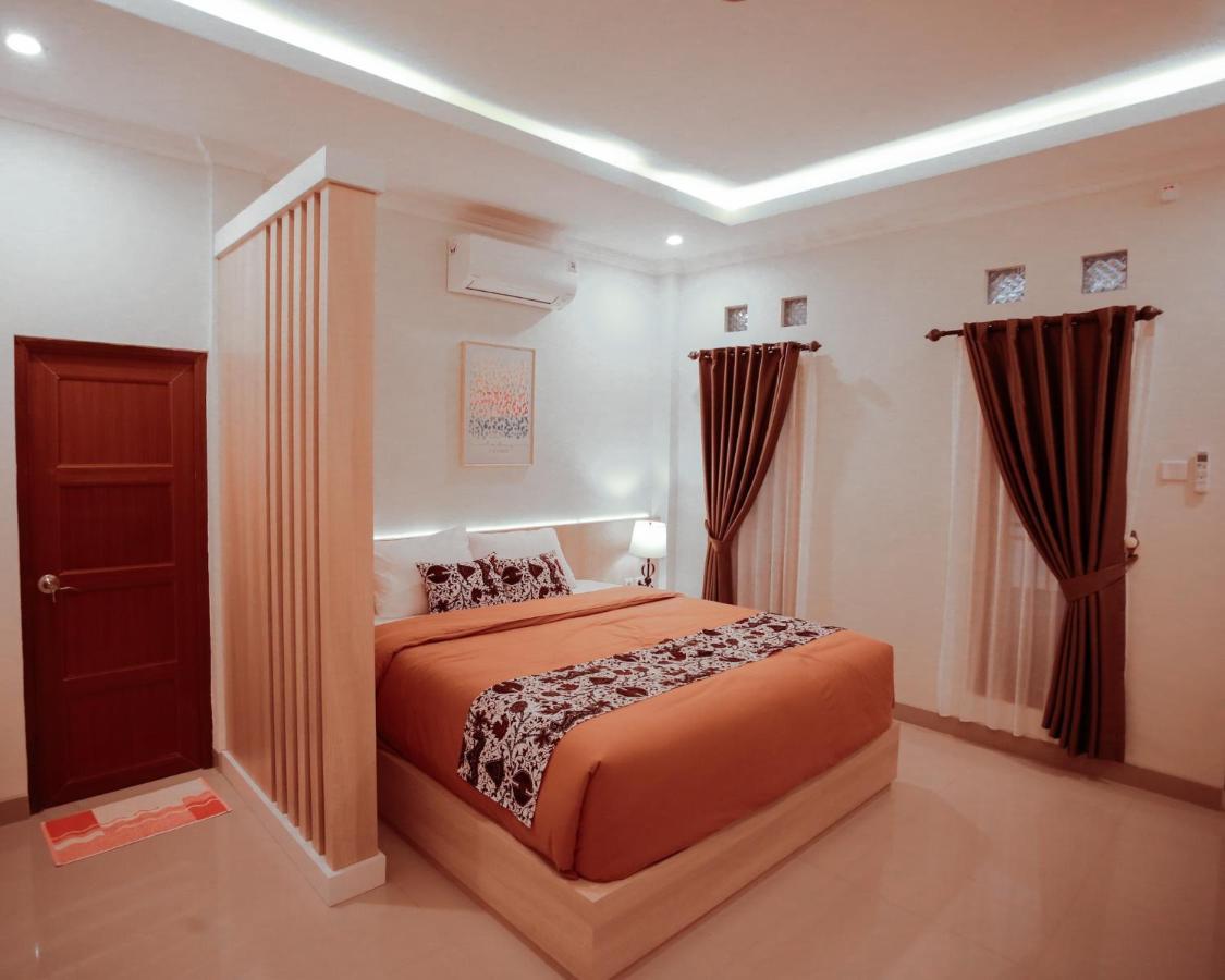 Hotel Omah Nayan Maguwo Esterno foto
