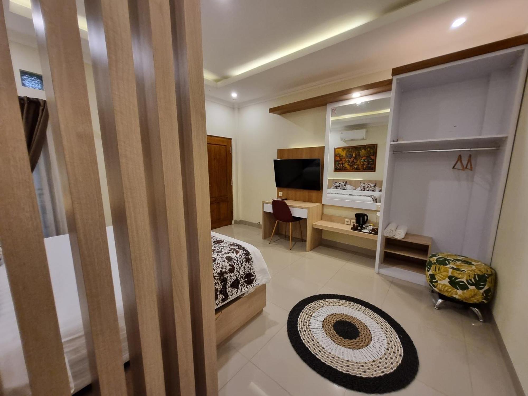 Hotel Omah Nayan Maguwo Esterno foto